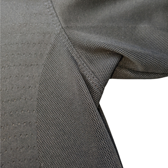 Nike Golf Vented Mesh Polo - Picture 5 of 6